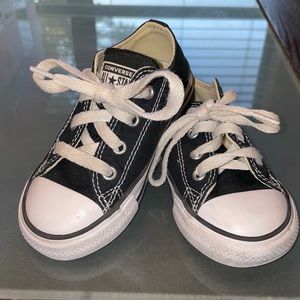 Toddler Converse Chuck Taylor Sneakers sz 7